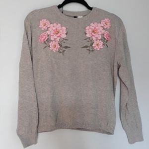 NWT H&M Divided Crewneck Sweater